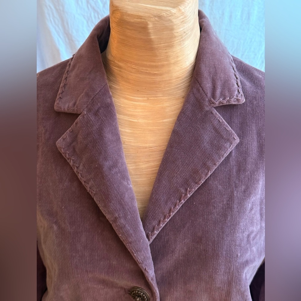 Elie Tahari Brushed Cotton  Blazer w/detailed stitching & buttons - Picture 4 of 8